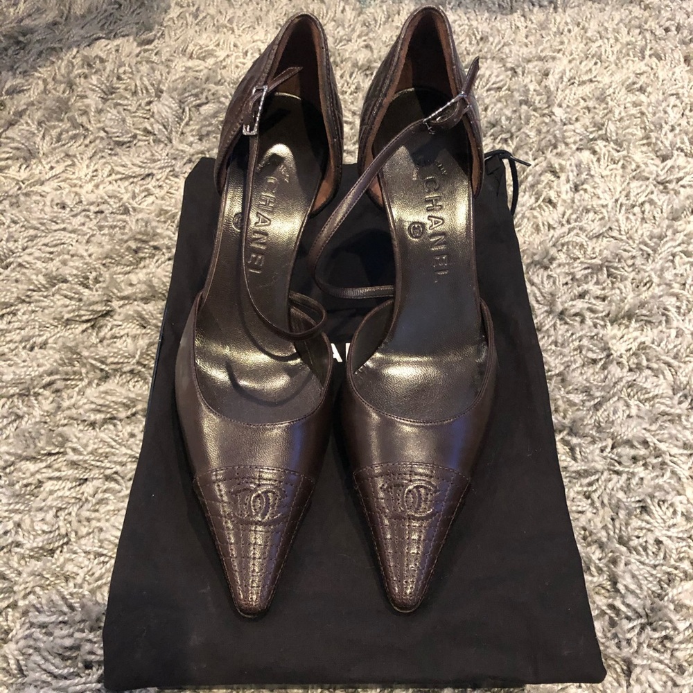 NEW! Chanel Brown sling backs Size 9.5